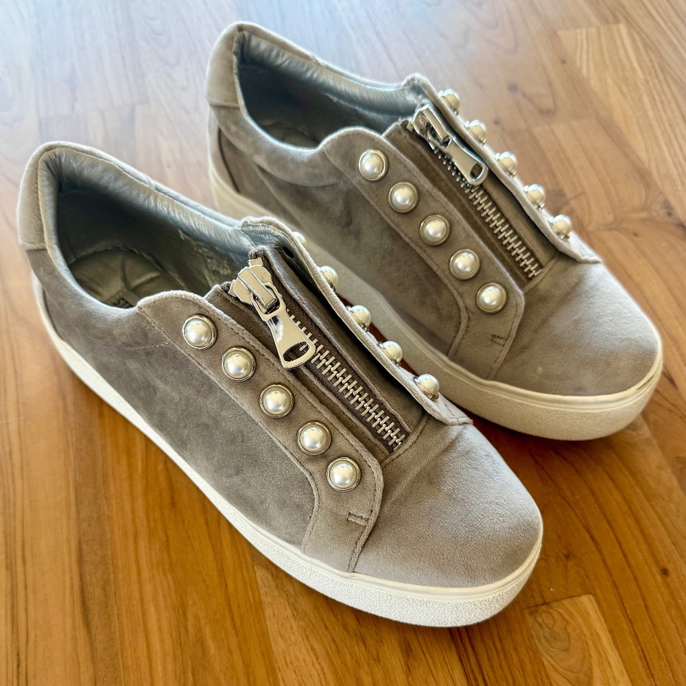 Steve Madden Lynn Grey Sneakers